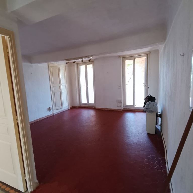 Appartement T2 LES ARCS (83460) AGENCE BARET